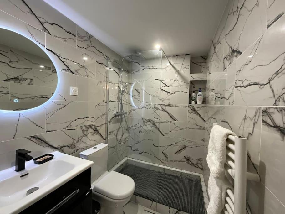 Ks Paris Studio Appart Near Station Gare Du Nord And Gare De L Est Extérieur photo